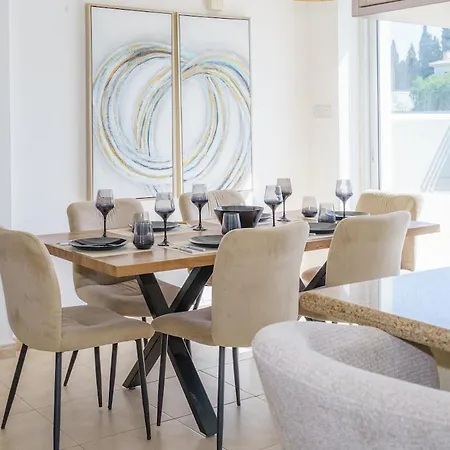 Sol Y Mar 2 W Pool & Jacuzzi Feriehus *